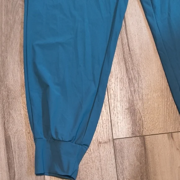 NWOT HALARA Blue High-Waisted Track Pants - Picture 5 of 8